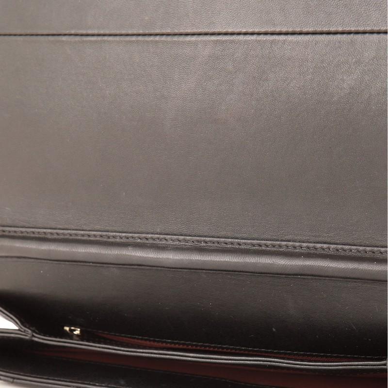 Chanel Retro Label Chain Clutch Gestepptes Lammleder 3