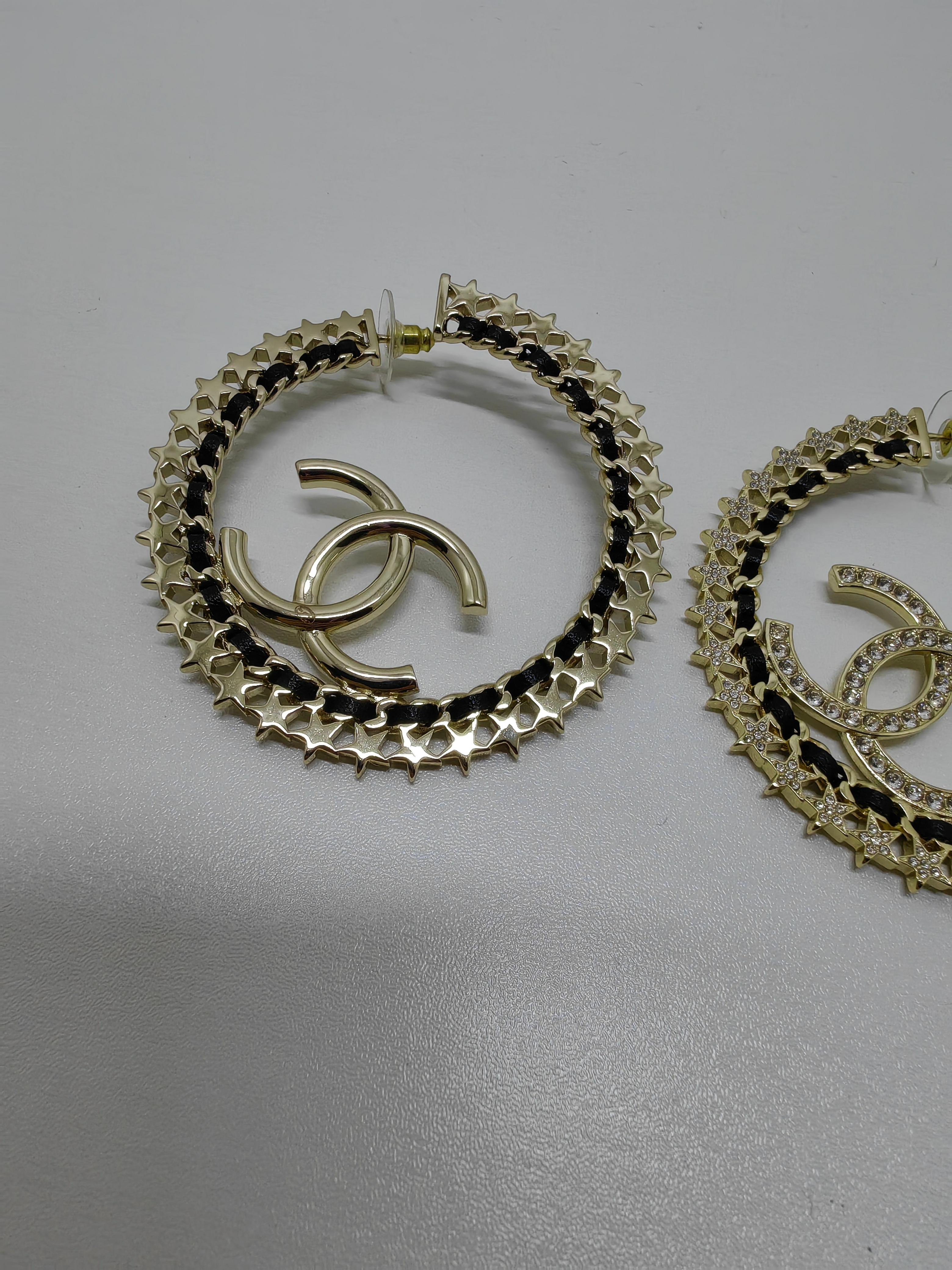 Chanel Rhinestone Star Hoop B23 Earrings In Excellent Condition In PUTNEY, NSW