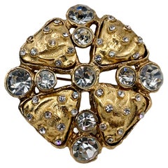 CHANEL rhinestones brooch 1980s