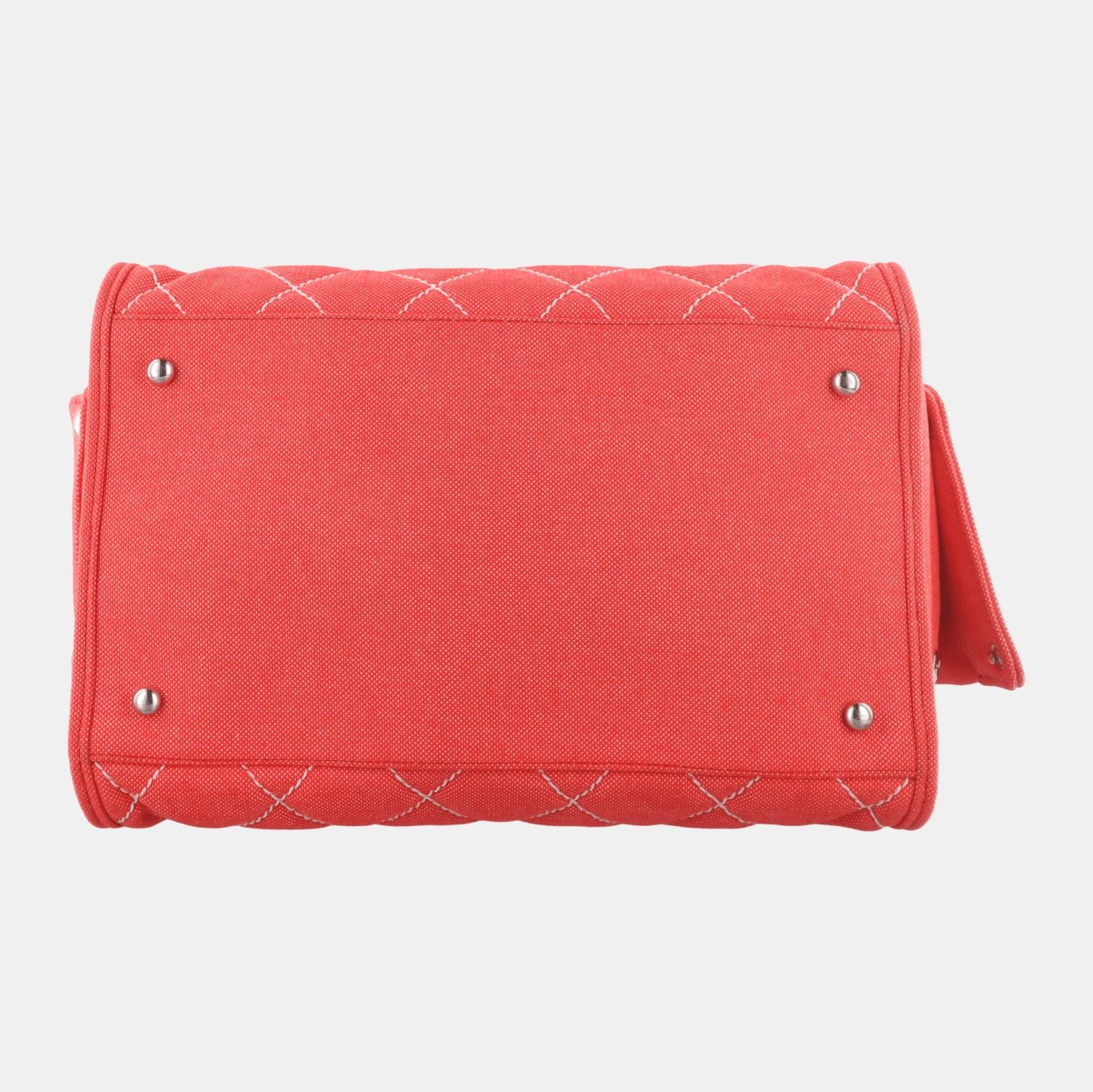 Donna Borsa Chanel a rombi in denim trapuntato medio con catena CC, 2009-2010 in vendita