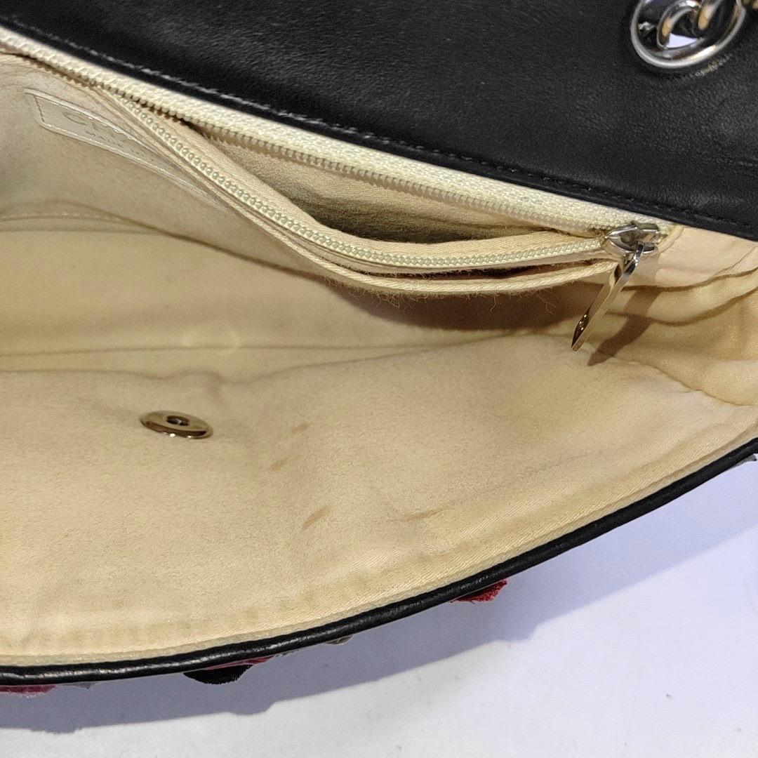 Chanel Borsa media con patta singola intrecciata con nastro e pelle Pelle e Fabrice in vendita 11