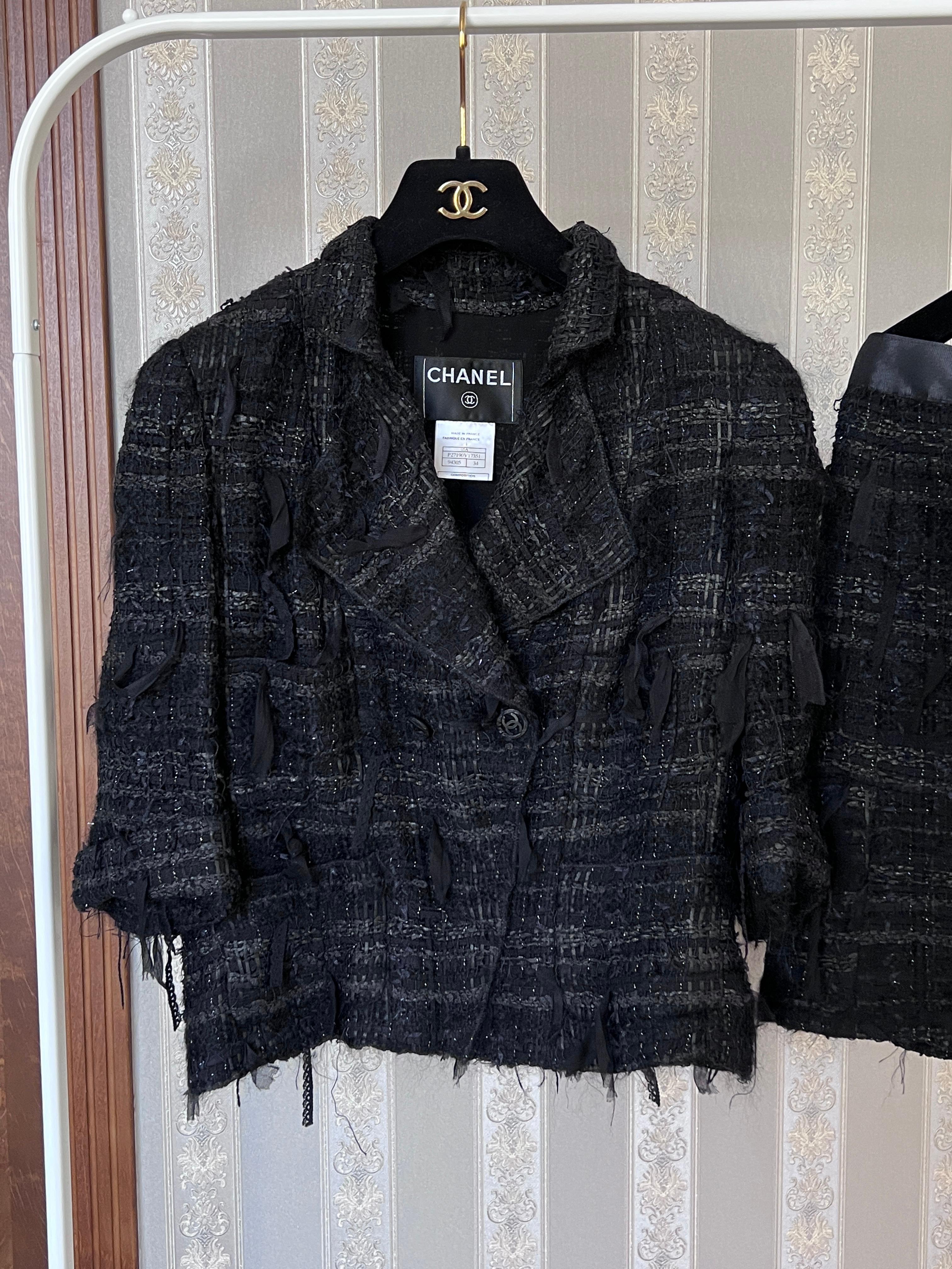 Chanel Ribbon Tweed Black Suit with CC Buttons In Excellent Condition In Dubai, AE