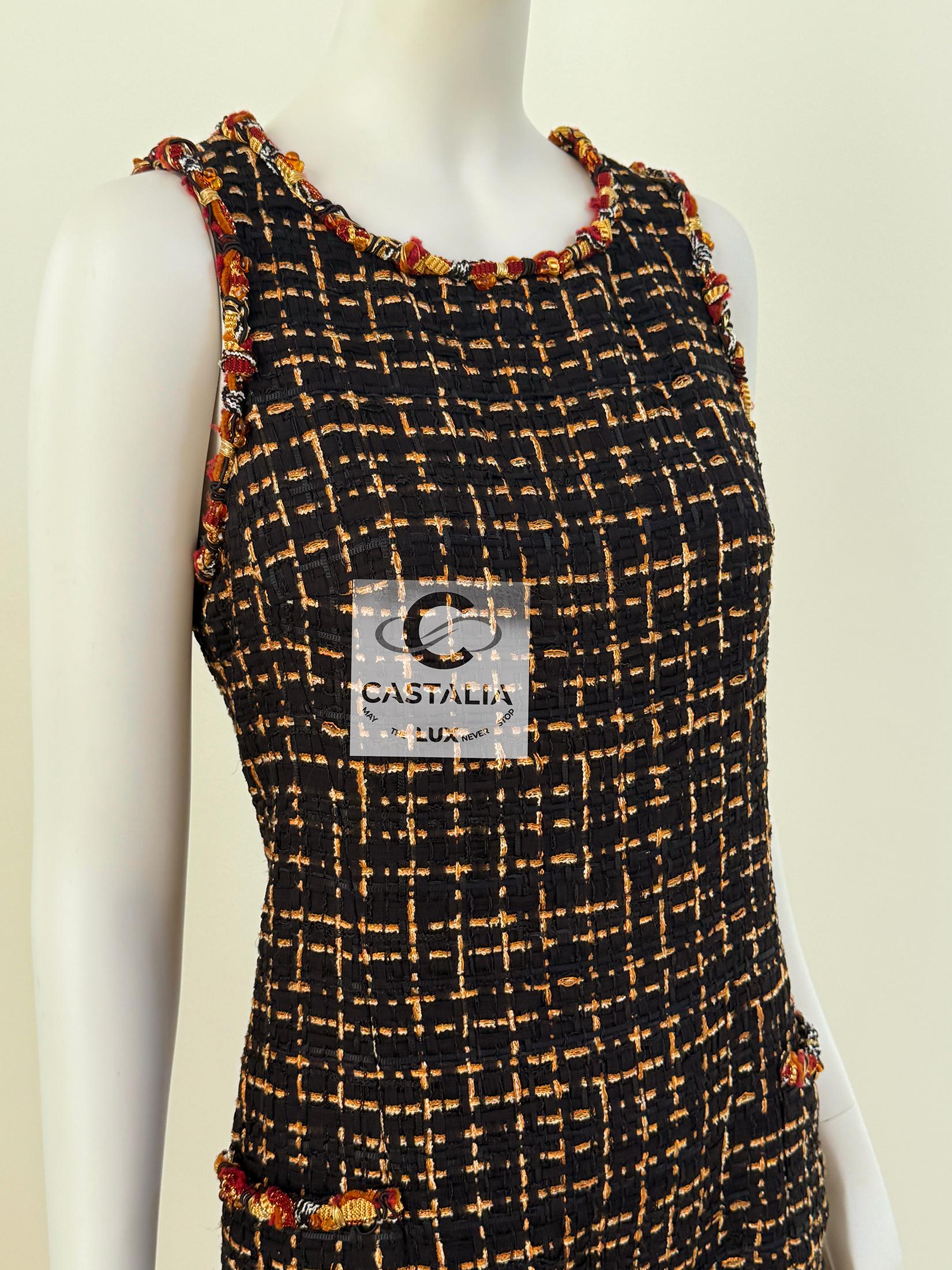Abito Chanel in tweed con nastri e decori Jewell 36 FR 8