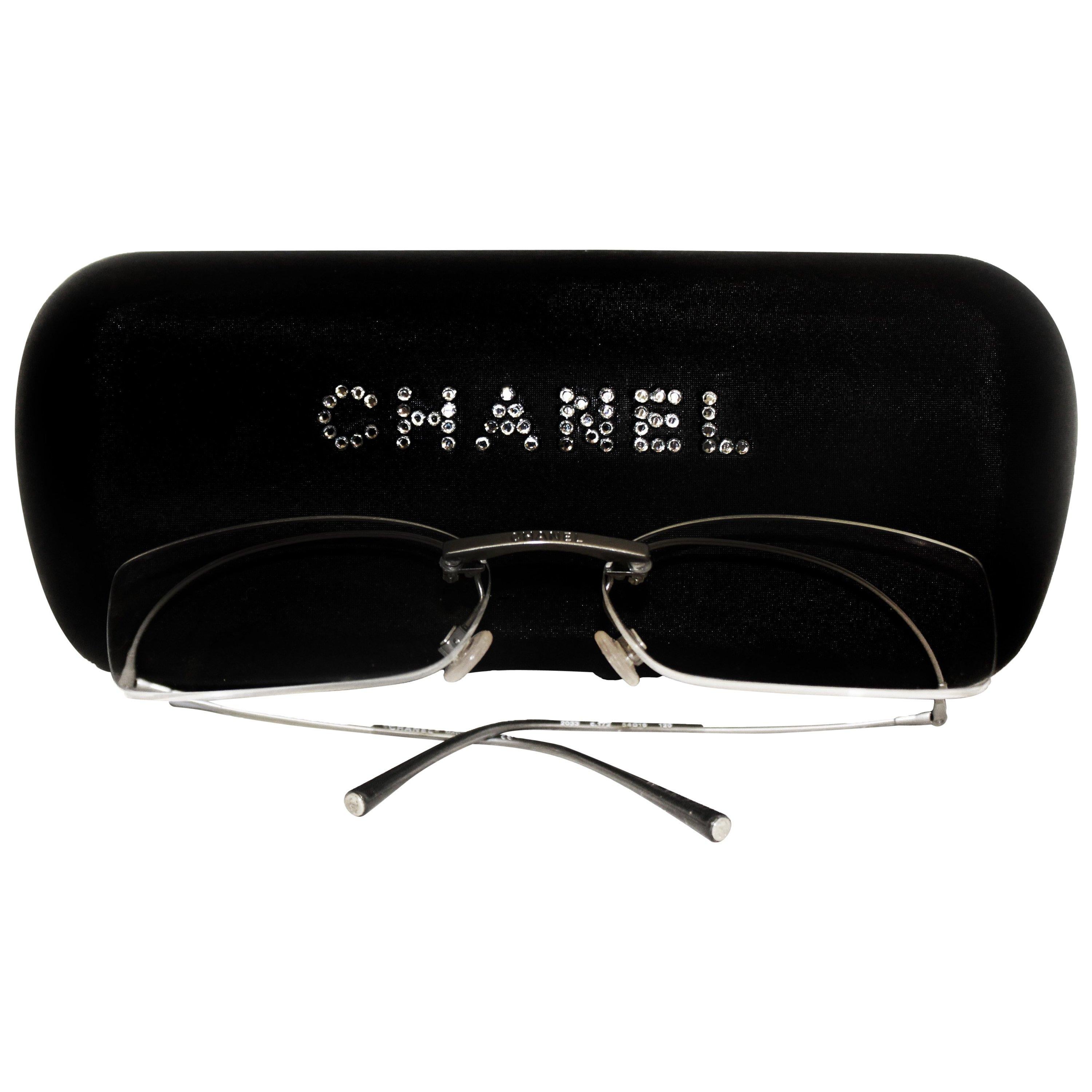 Chanel Rimless Metal Floating Temple Glasses at 1stDibs