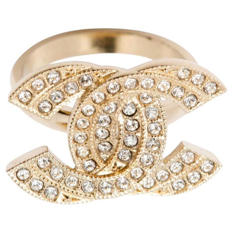 Chanel Ring Golden CC and strass Size 6 3/4 For Sale at 1stDibs