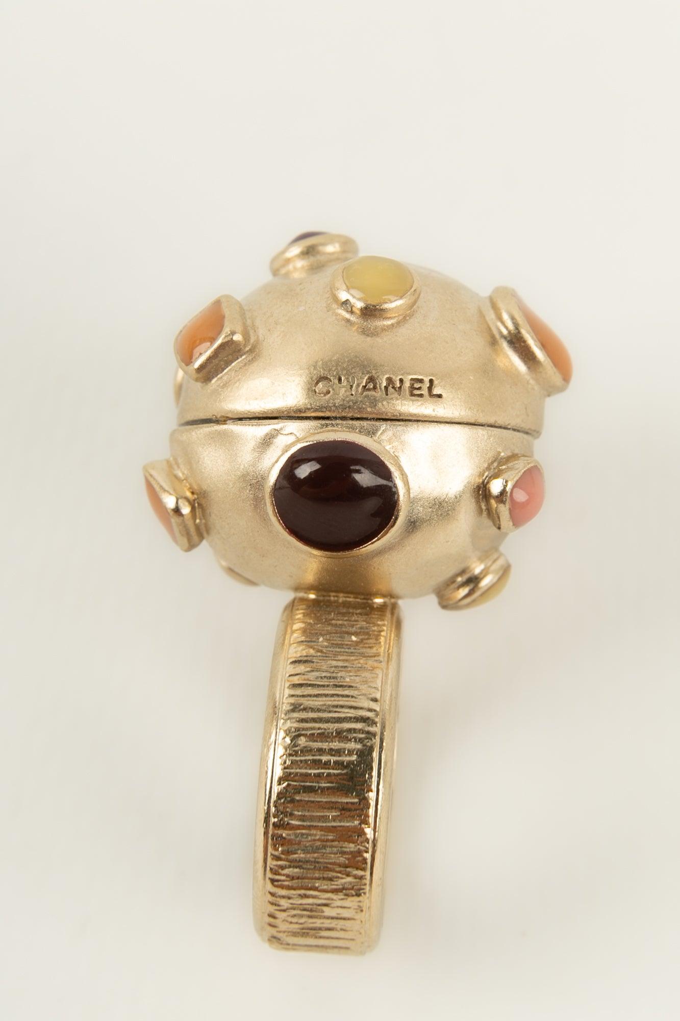 Chanel Ring in Champagne Metal and Resin, 2007 For Sale 1