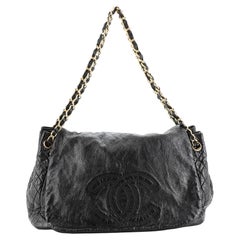 Chanel Rock and Chain Akkordeon-Klappentasche aus Lack-Vinyl Medium