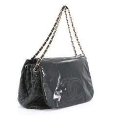Chanel Rock And Chain Klappentasche aus Lack-Vinyl Groß