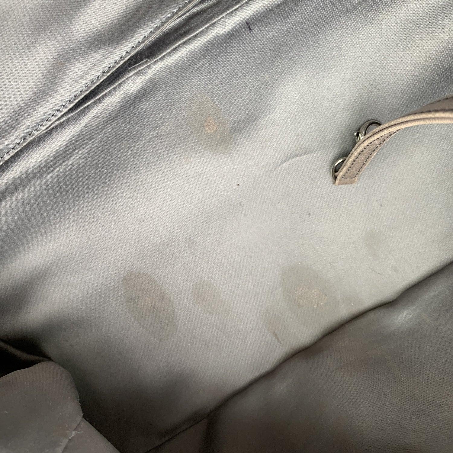 Borsa Chanel Rock in Moscow con stampa astratta e patta a fisarmonica in nylon in vendita 3