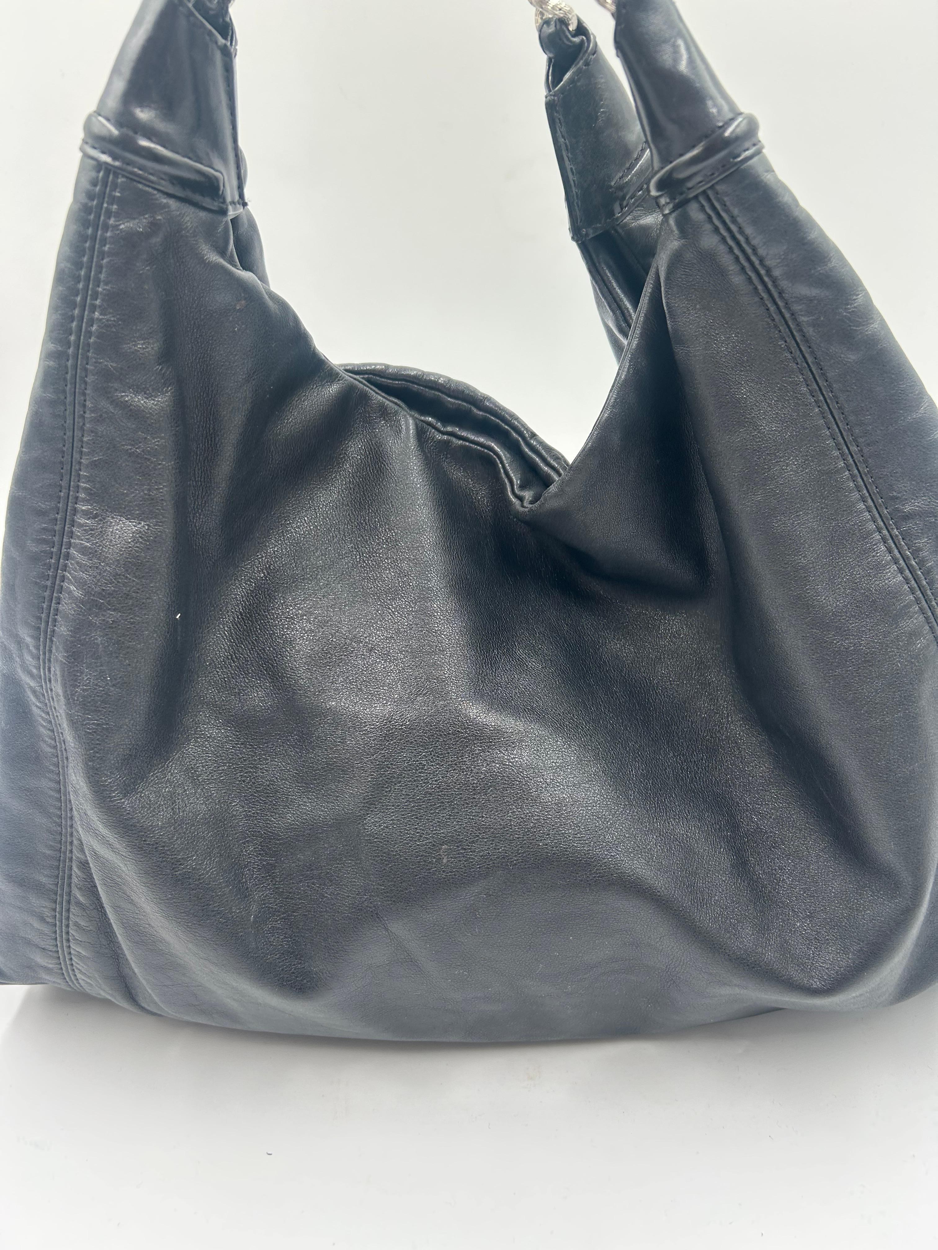 Borsa Hobo Chanel Rodeo Drive in pelle d'agnello nera 2008 in vendita 6