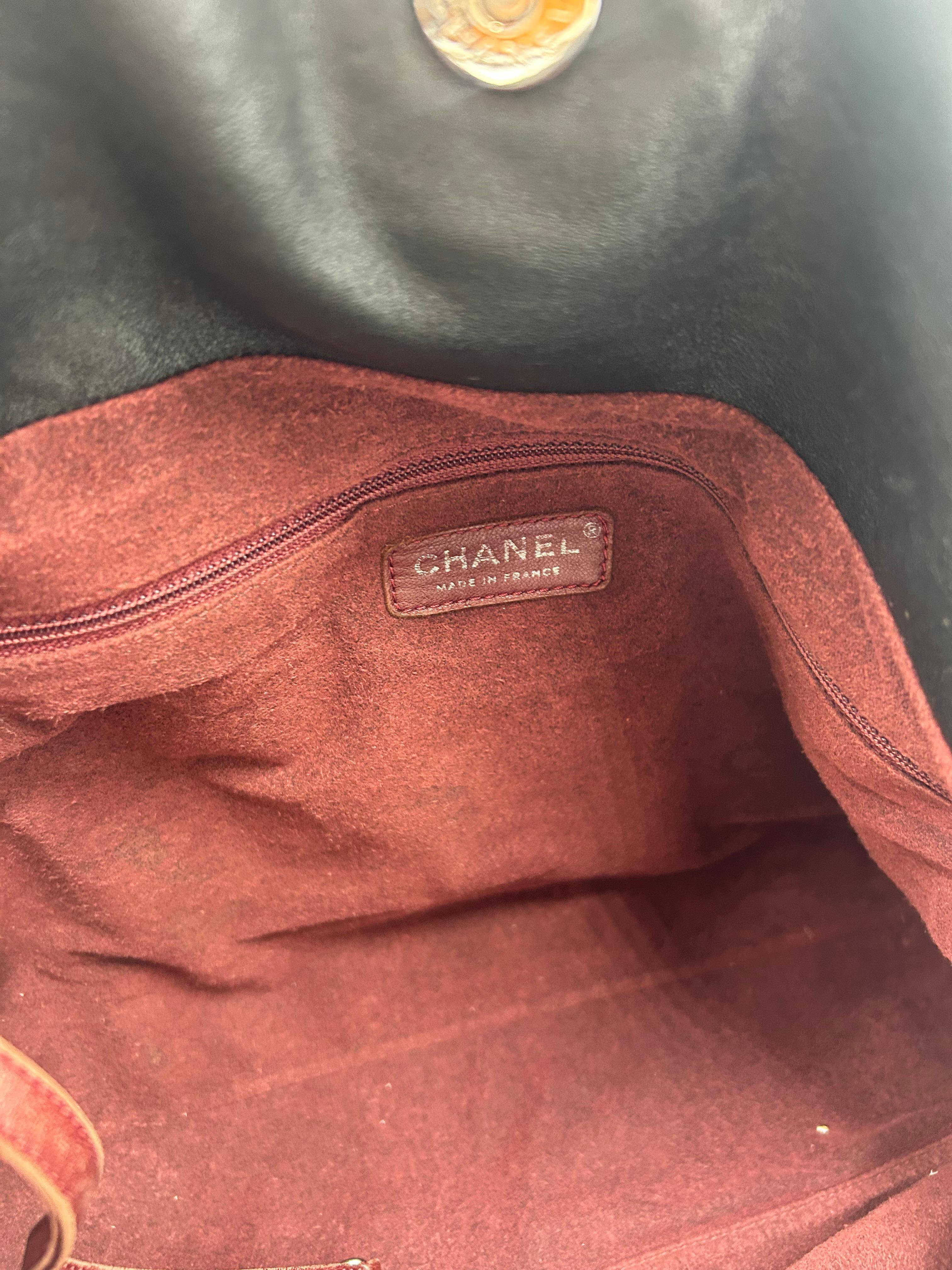 Borsa Hobo Chanel Rodeo Drive in pelle d'agnello nera 2008 in vendita 8