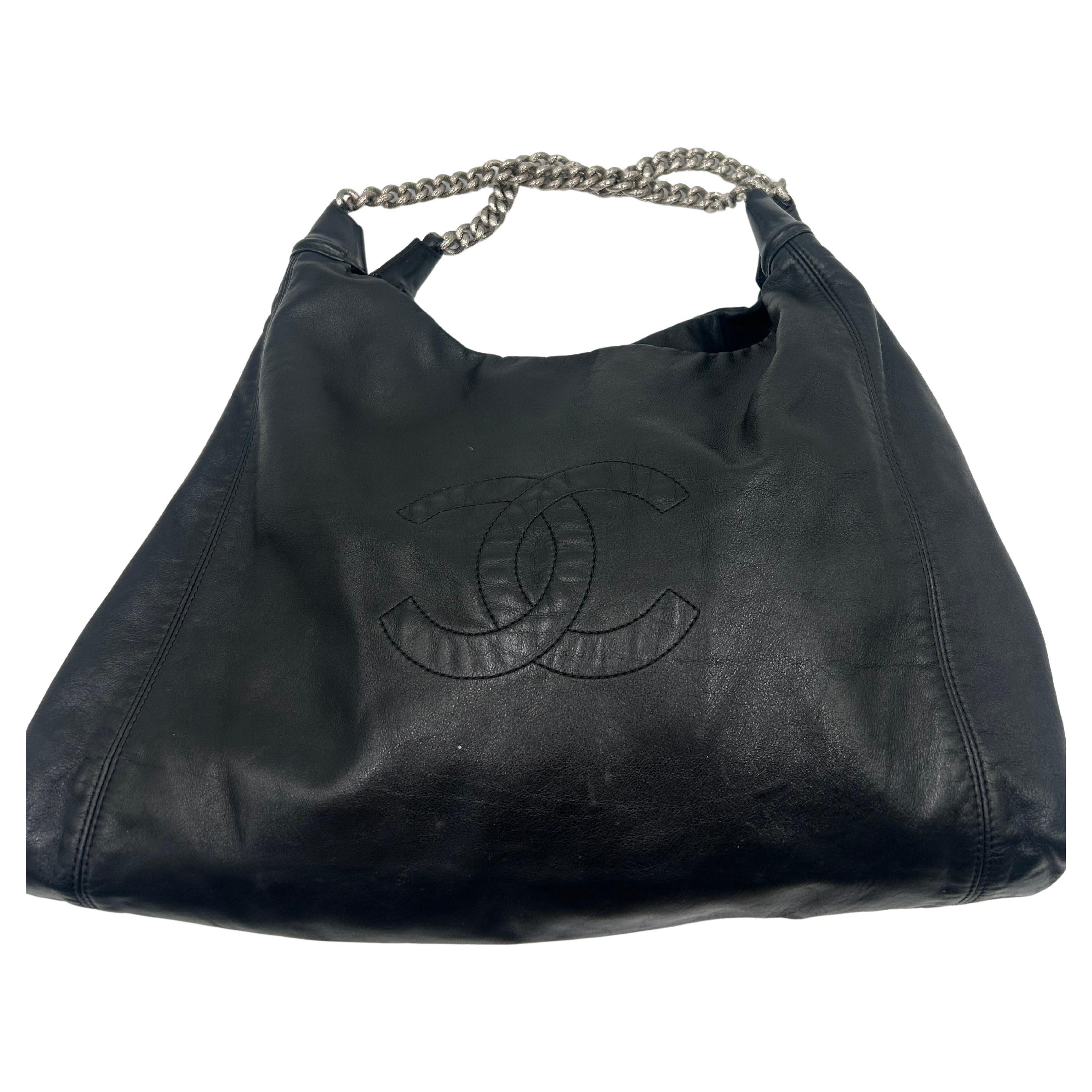Borsa Hobo Chanel Rodeo Drive in pelle d'agnello nera 2008 in vendita
