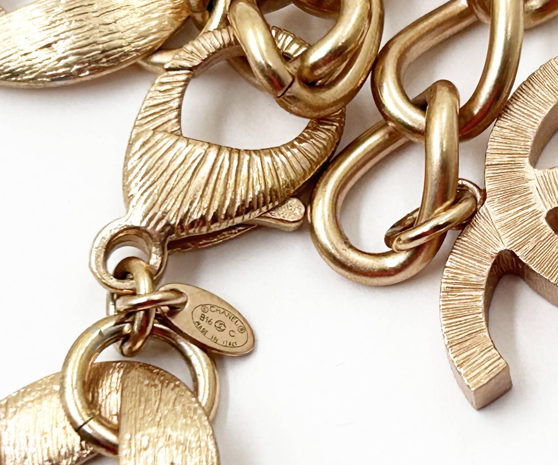 Chanel Collar Gargantilla Cadena Cristal Oro Rosa CC Fucsia en venta 1