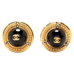 Vintage Chanel Round Black and Gold earrings