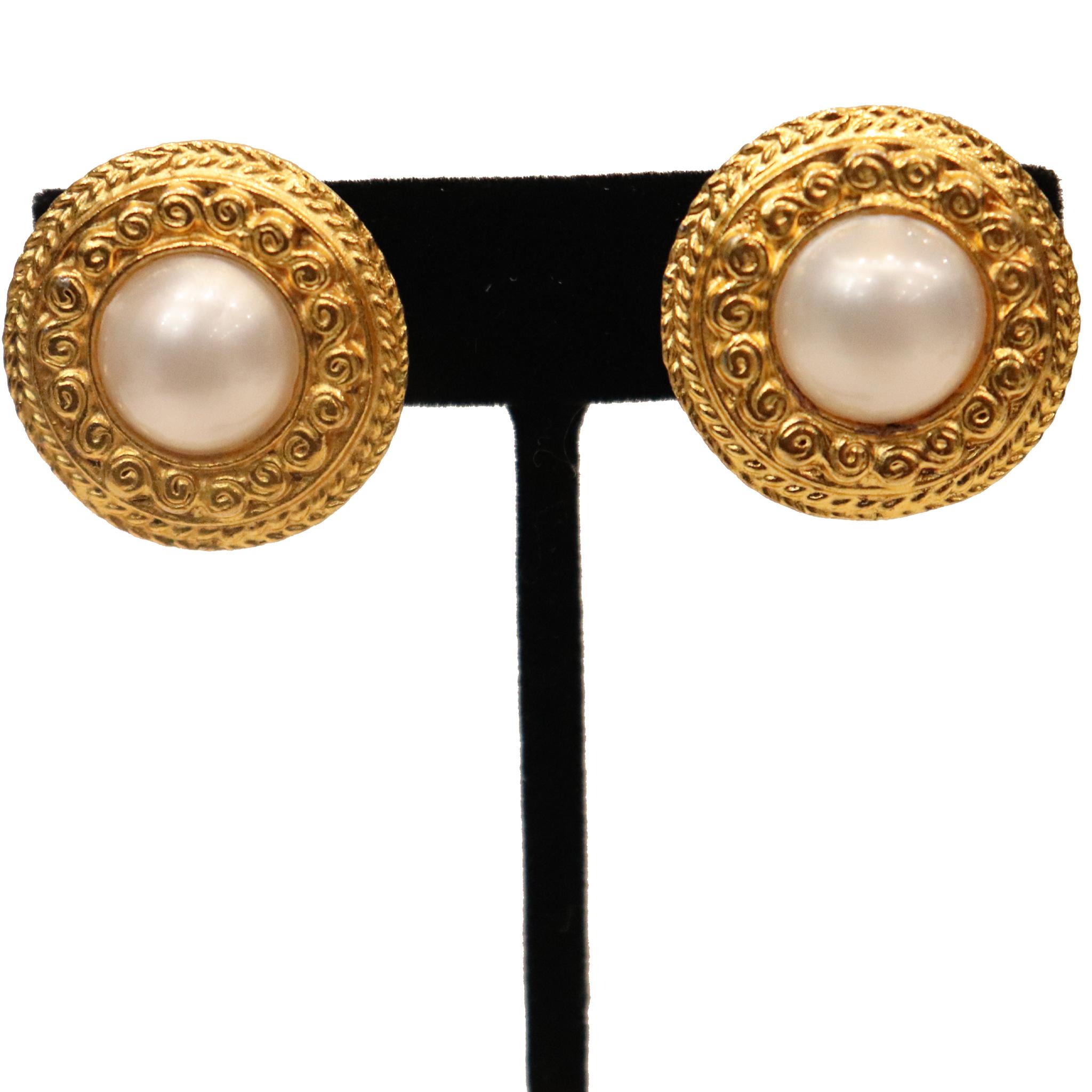Round Cut Chanel Round Faux Pearl Gold-tone Plated Metal Clip on Earrings Circa 1980s