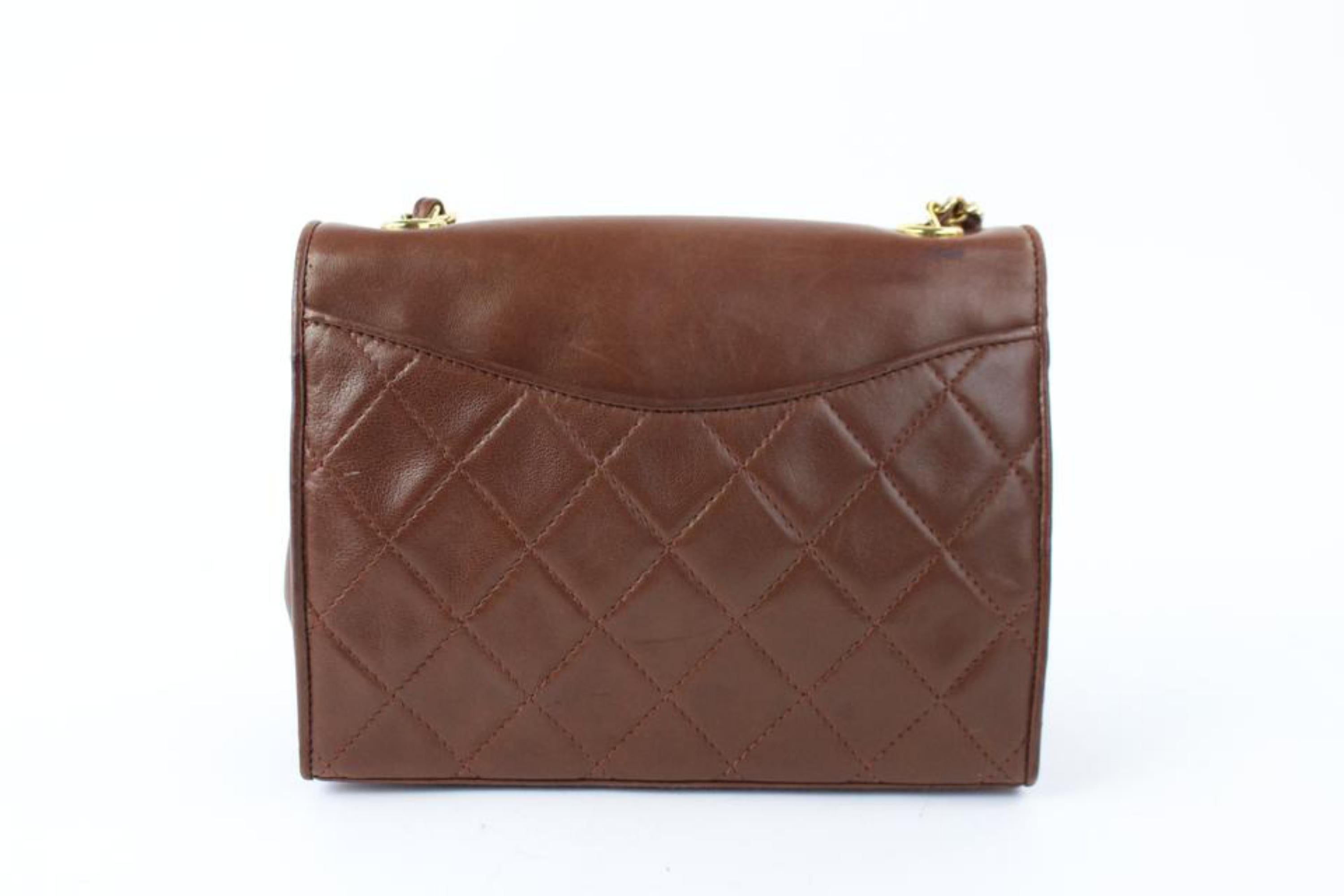 Chanel Round Logo Flap 20cz0717 Brown Leather Shoulder Bag For Sale 6