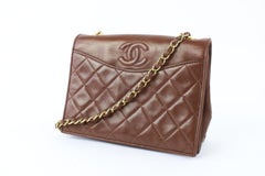 Chanel Round Logo Flap 20cz0717 Brown Leather Shoulder Bag