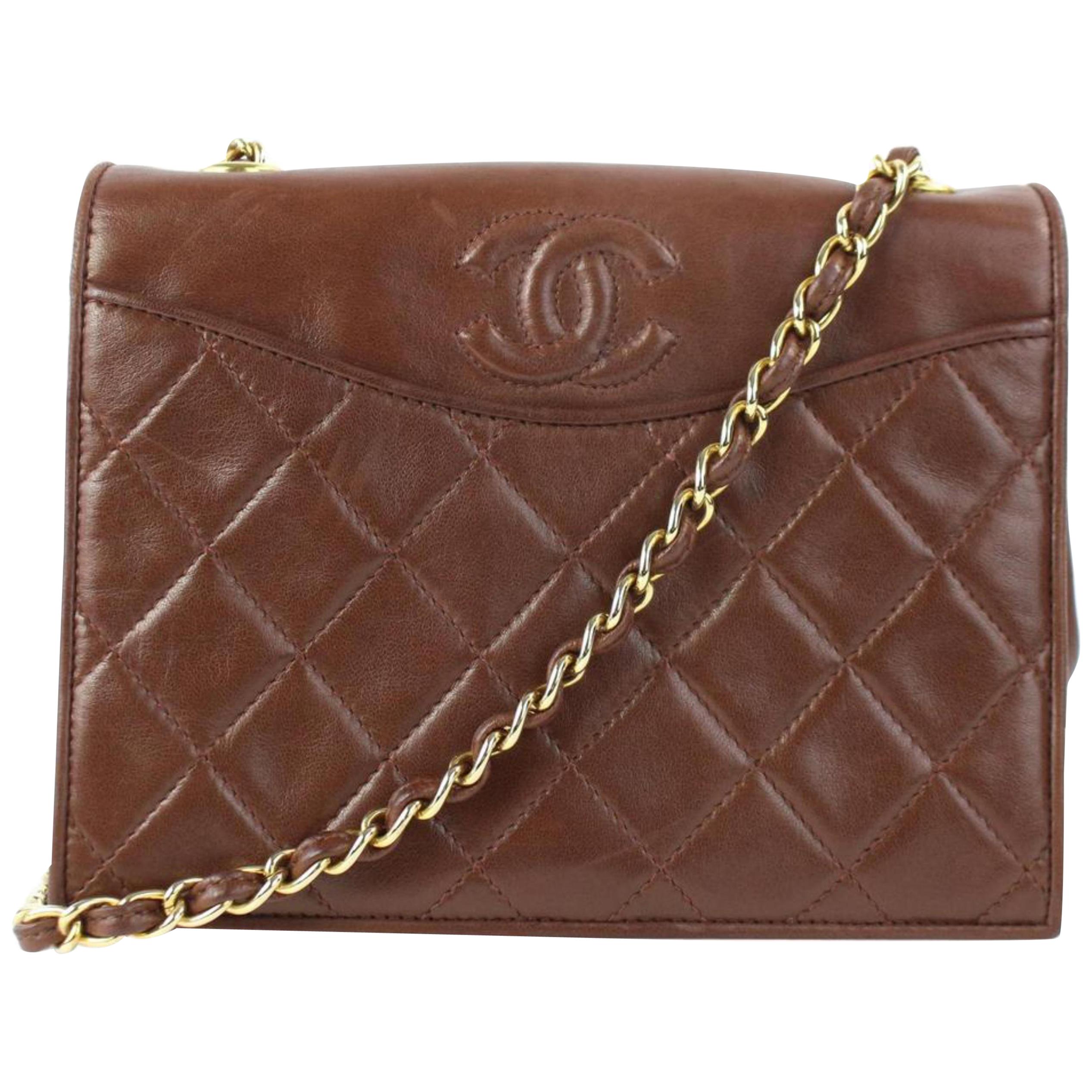 Chanel Round Logo Flap 20cz0717 Brown Leather Shoulder Bag For Sale