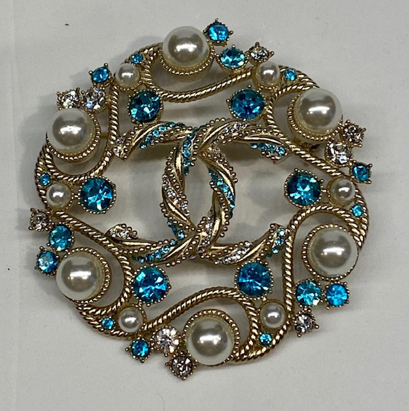 chanel brooch 2019