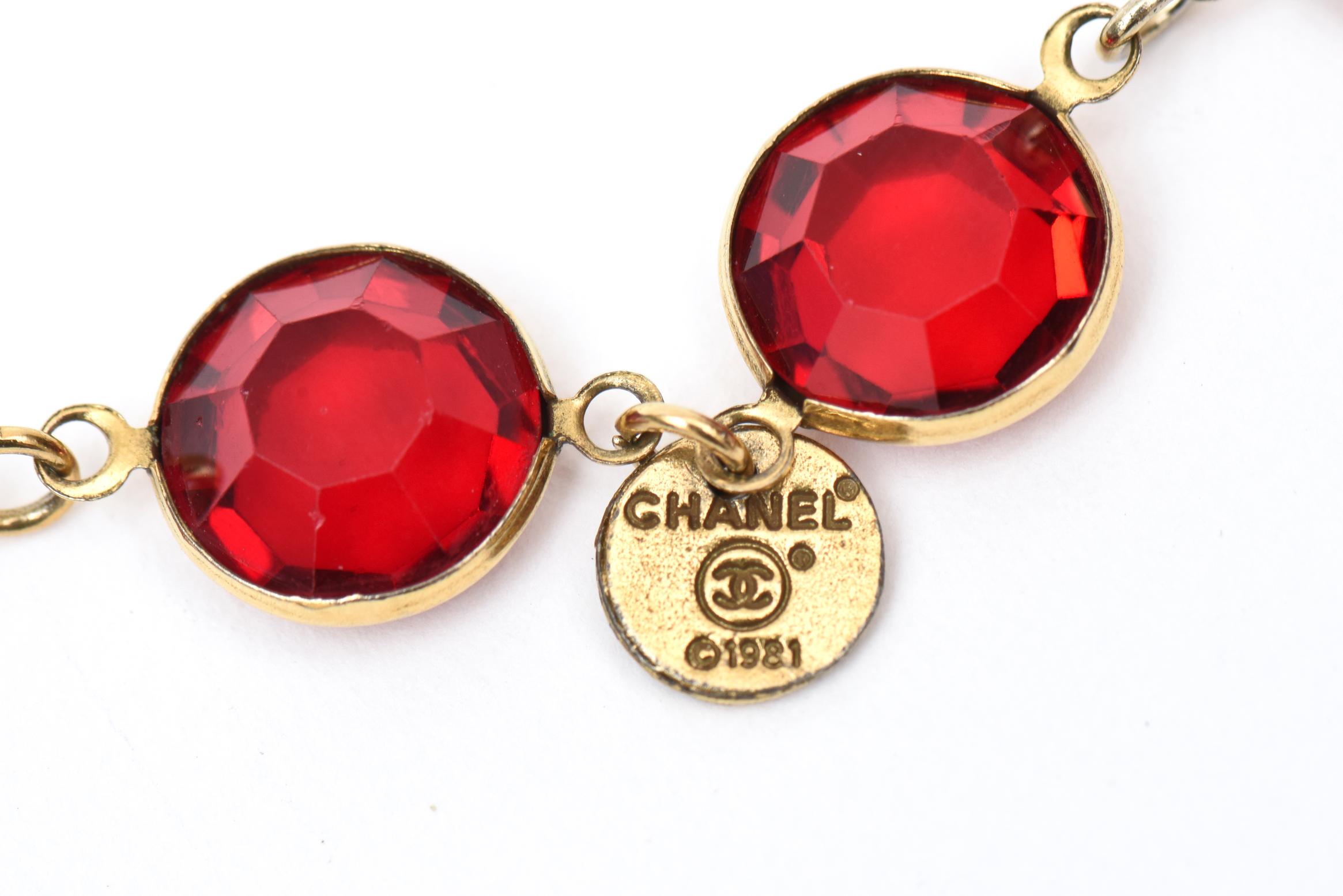 Chanel Ruby Red Crystal Chicklet Sautoir Necklace Vintage In Good Condition In North Miami, FL