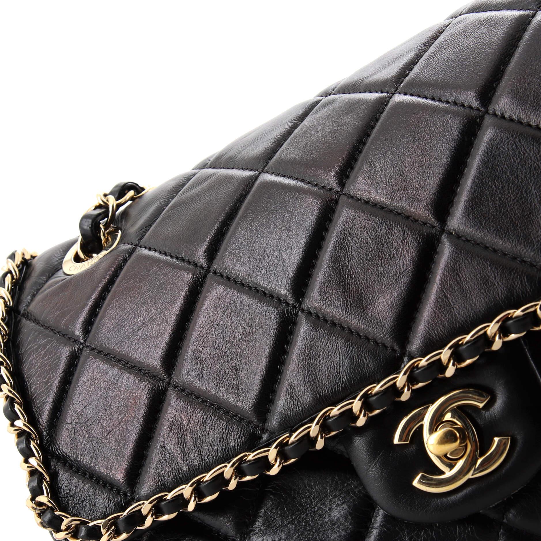 Chanel Running Chain Around Flap Bag Quilted Crumpled Calfskin Medium 3