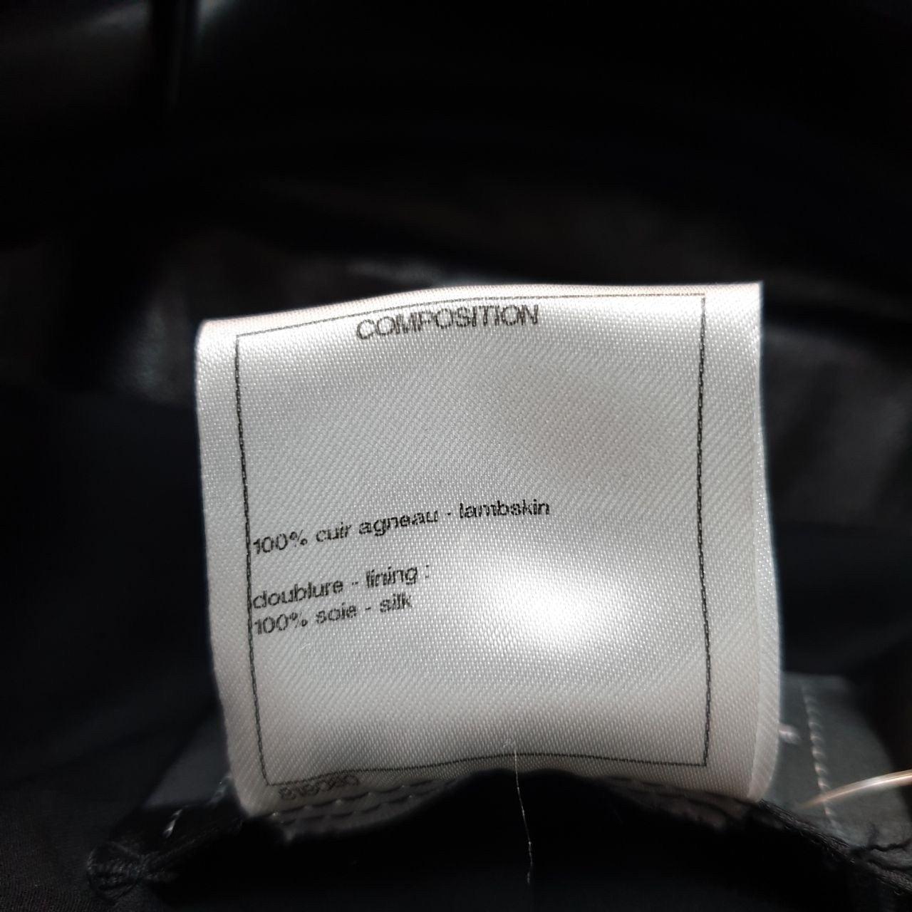 CHANEL Runway 2015 Schwarz gesteppte Lederjacke - Größe 38 im Angebot 5