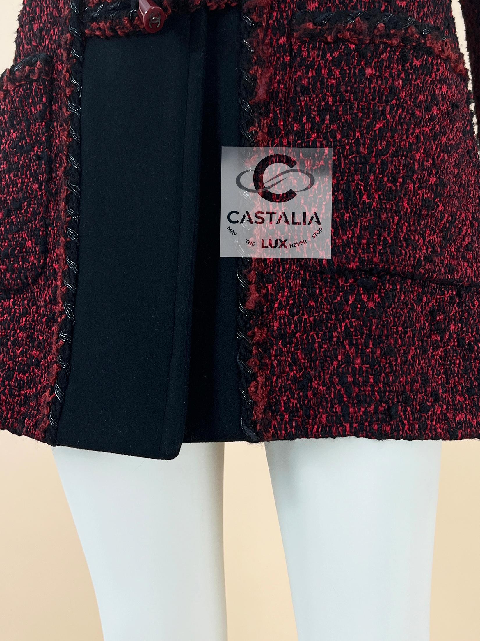 Chanel Runway Black & Burgundy Tweed Coat 40 FR For Sale 8