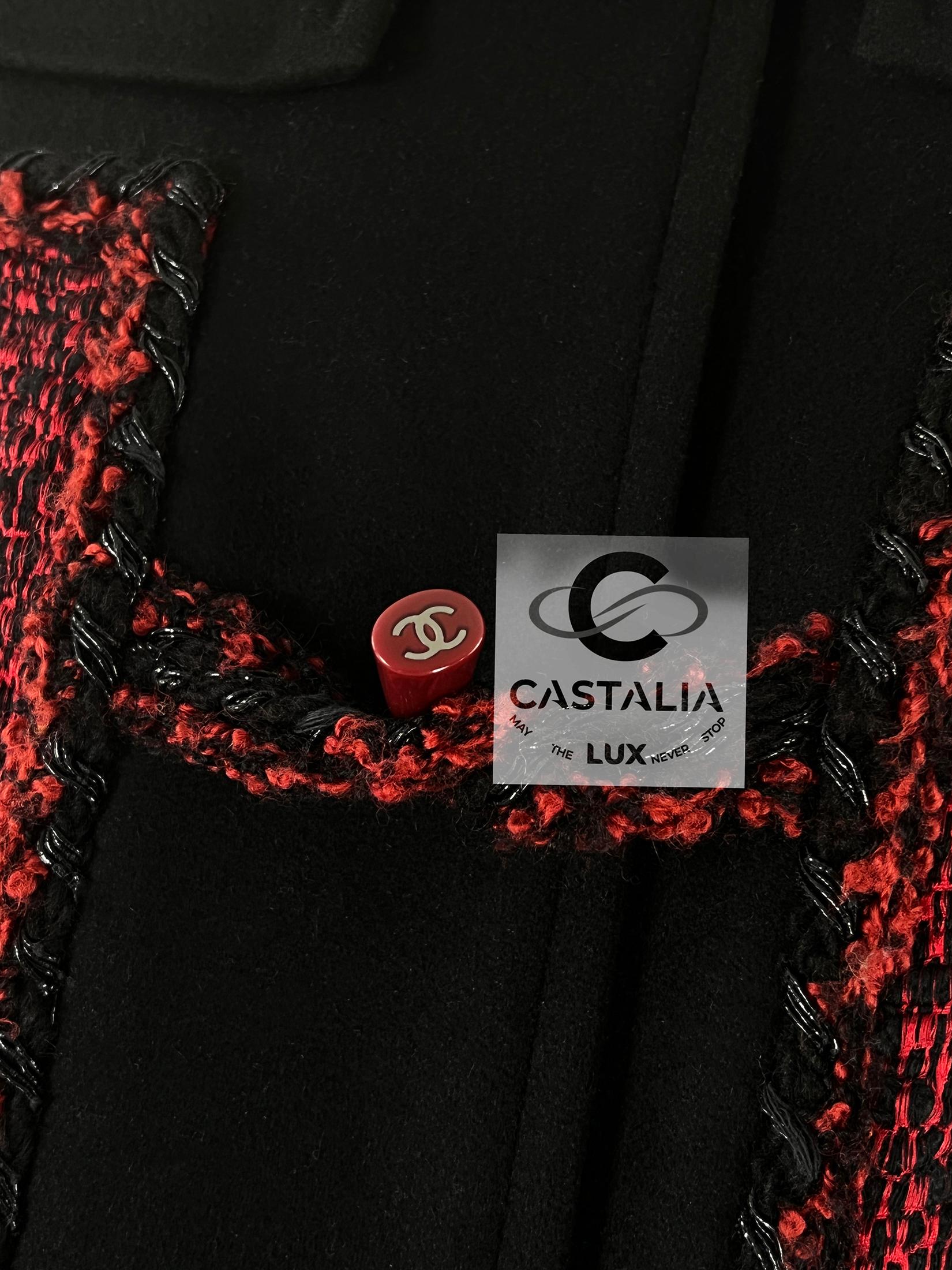 Chanel Runway Black & Burgundy Tweed Coat 40 FR For Sale 10