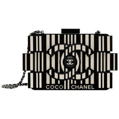 Chanel Runway Black Résine Ivory Box 2 in 1 Evening Clutch Chain Shoulder Bag