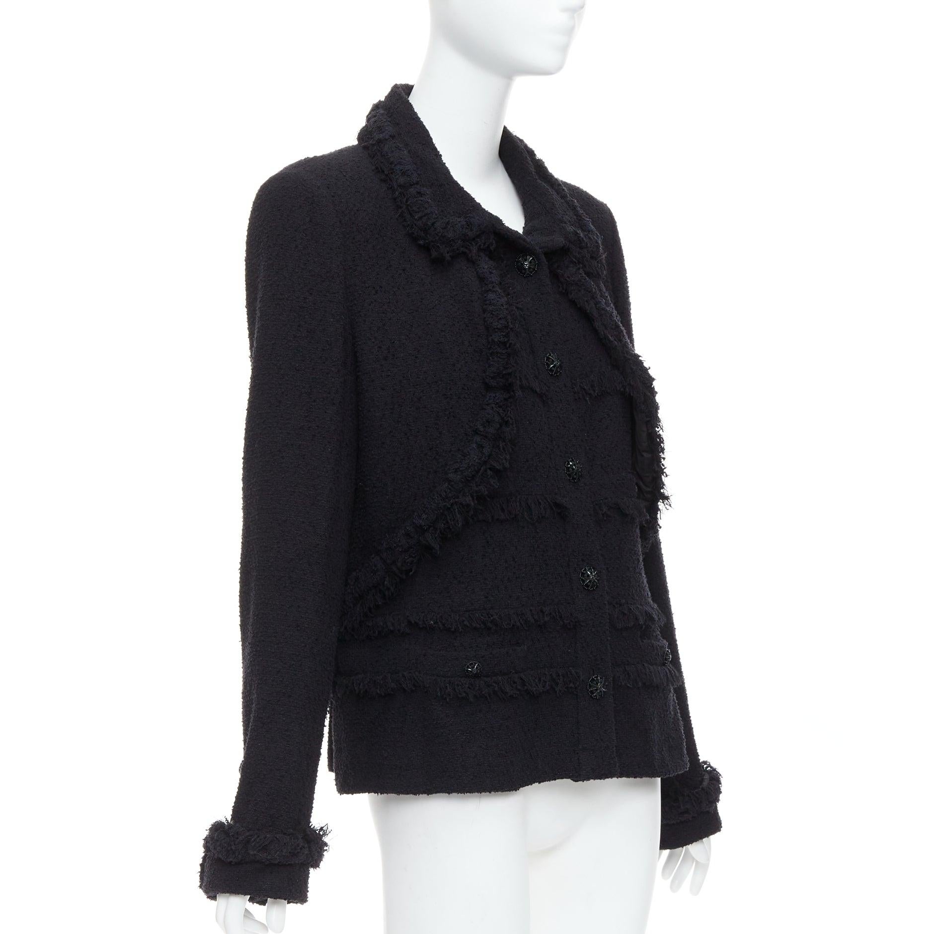 Chanel Runway noir tweed tressé frange garniture trompette veste 4 poches superposées Excellent état à Hong Kong, NT