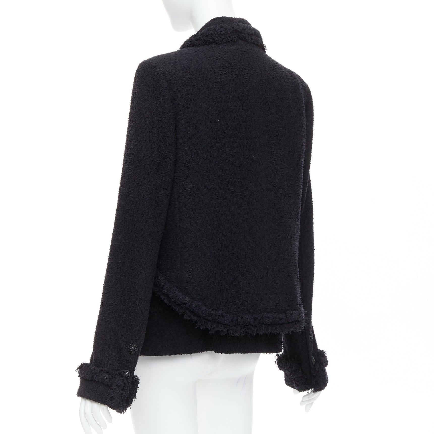Chanel Runway noir tweed tressé frange garniture trompette veste 4 poches superposées 2