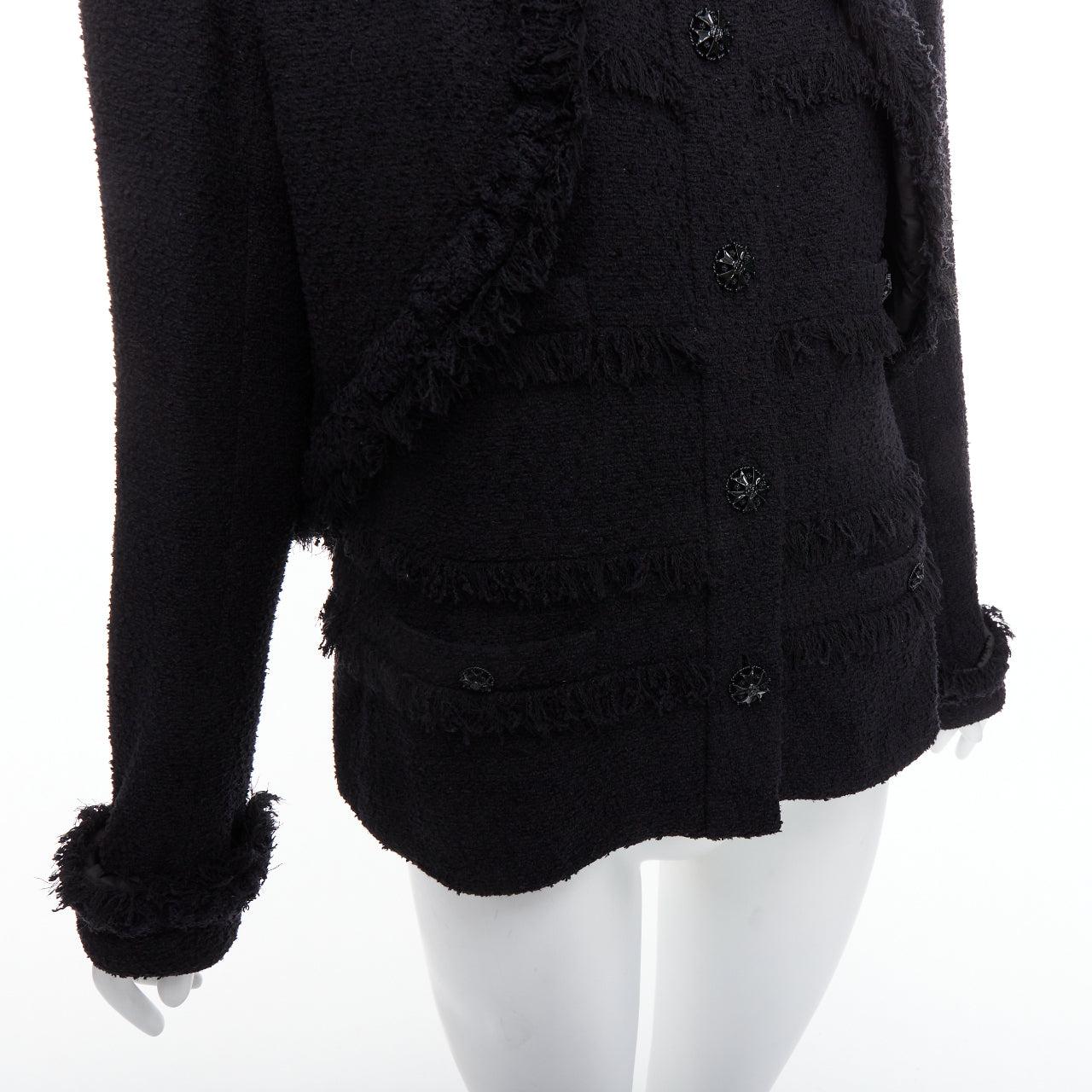 Chanel Runway noir tweed tressé frange garniture trompette veste 4 poches superposées 3