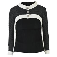 Chanel Runway CC Jewel Buttons Black Tweed Crop Jacket (Veste courte en tweed noir) 
