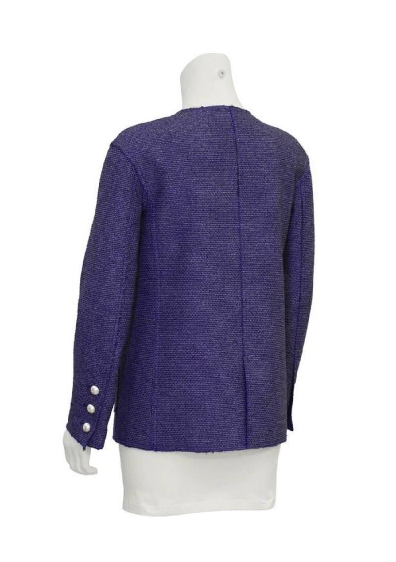 Chanel Runway CC Pearl Buttons Tweed Jacket For Sale 6