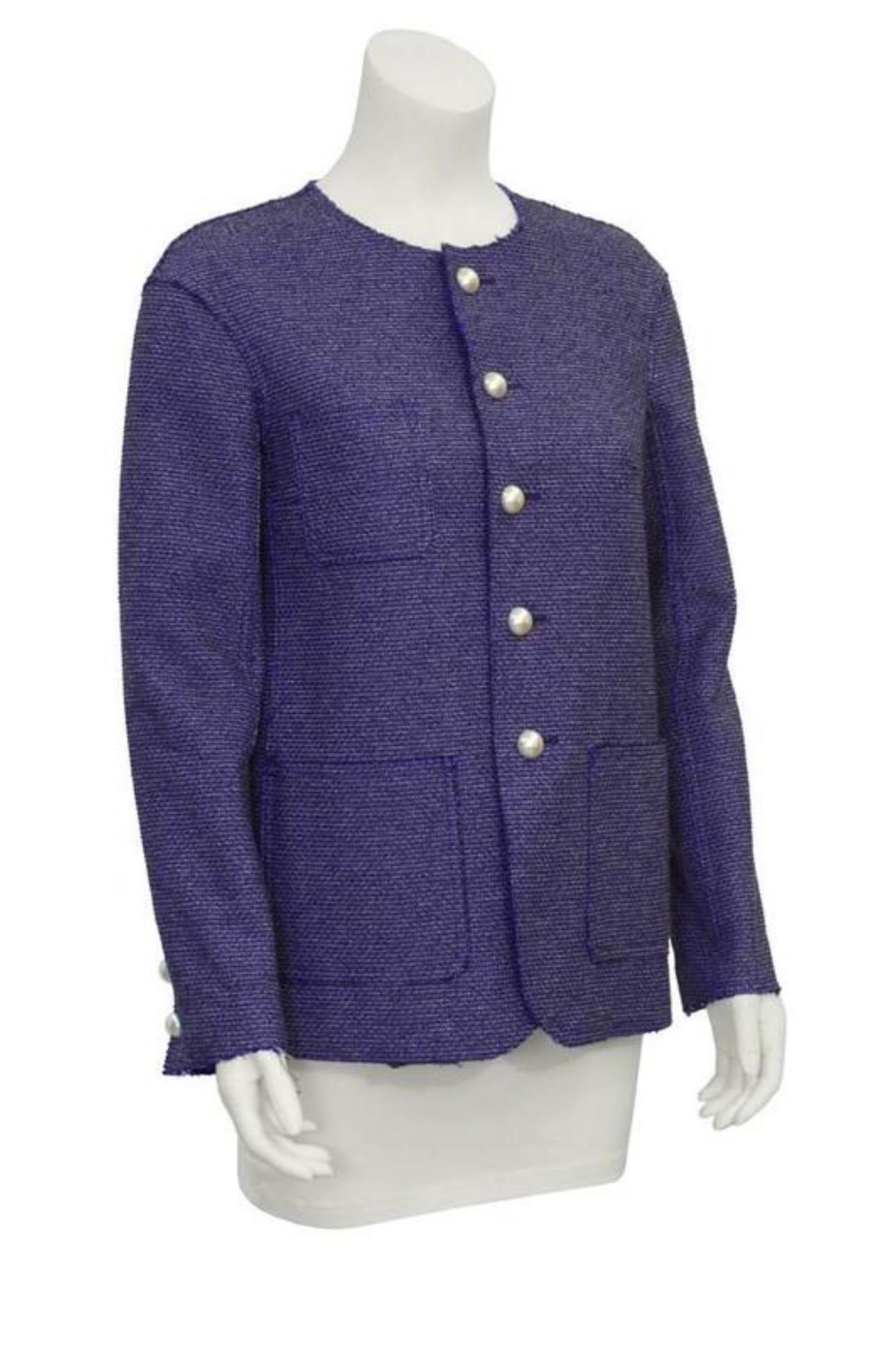 Chanel Runway CC Pearl Buttons Tweed Jacket For Sale 5