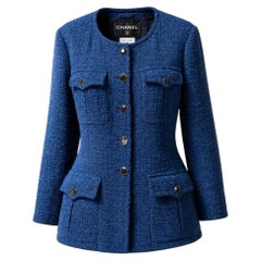 CHANEL Runway Emerald Tweed Jacket with Gripoix Buttons 42 FR