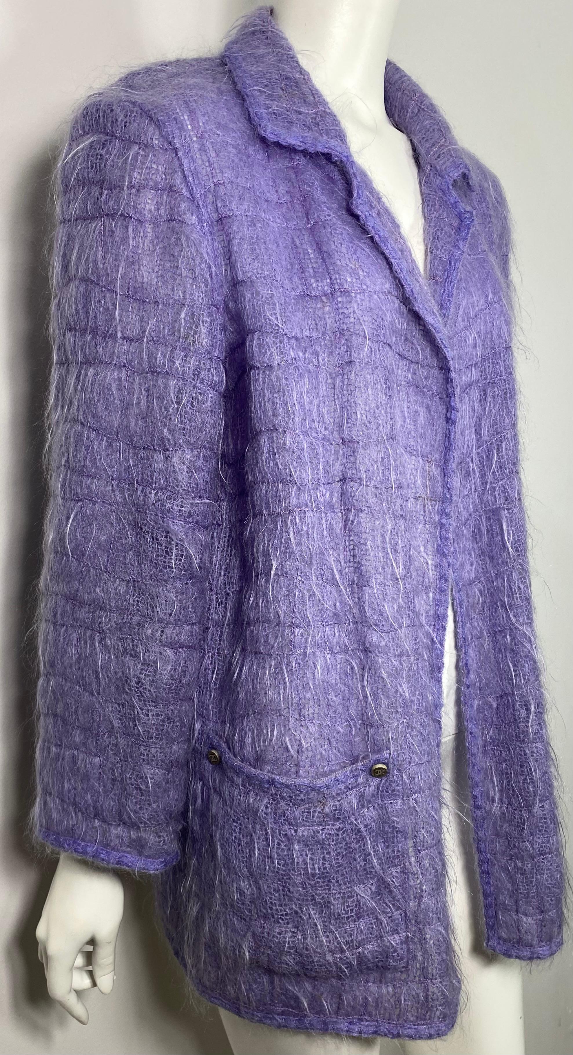 Chanel Runway Fall 1998 Lavender Mohair Jacket - Size 36 In Excellent Condition For Sale In West Palm Beach, FL