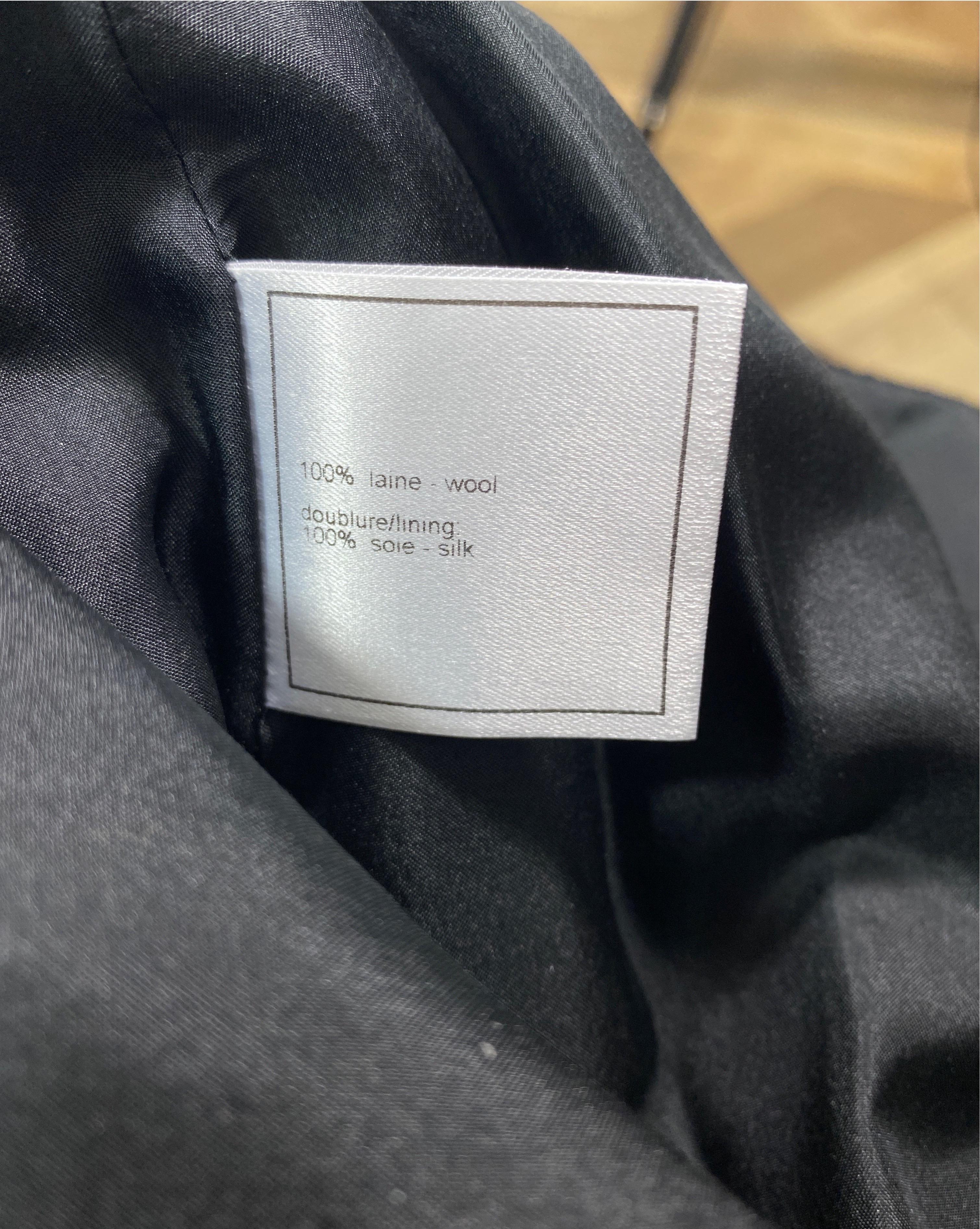 Chanel Runway Fall 1999 Black Wool Long Skirt -  Size 36 For Sale 10
