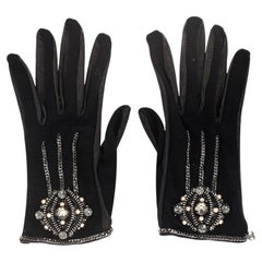 Chanel Runway Jewel Embellished & Chain Trim Lambskin Leather & Wool Gloves