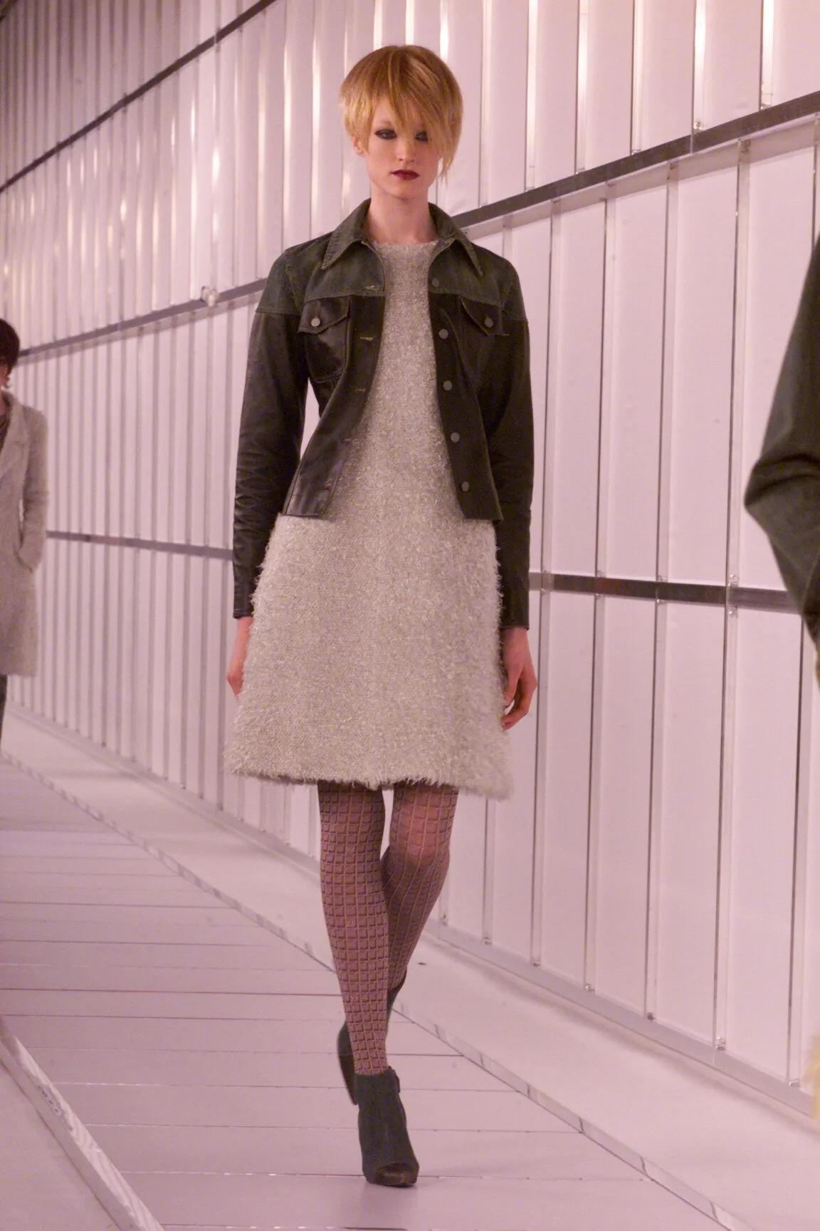 Chanel Runway Leather & Denim Jacket — Fall/Winter 2000, Look 38 Size M (Schwarz) im Angebot