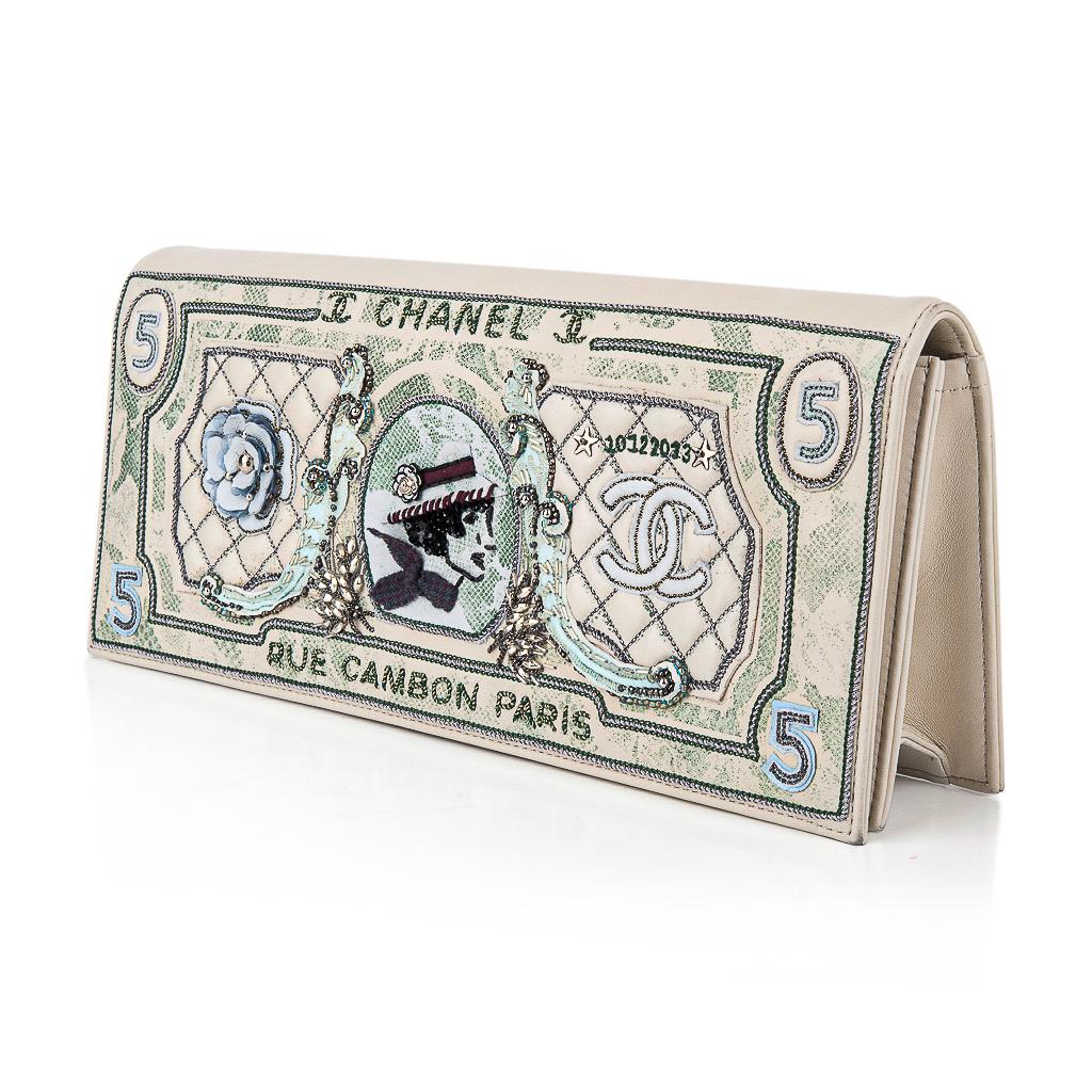 dollar clutch