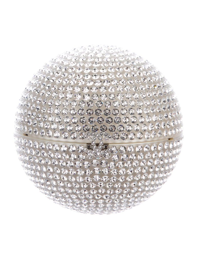 Chanel Runway Off White Round Evening Clutch Crystal Ball Shoulder Flap Bag  For Sale at 1stDibs