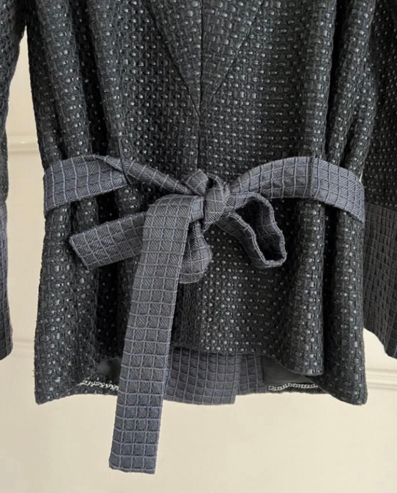 Chanel Runway Paris / Seoul Black Tweed Jacket For Sale 4