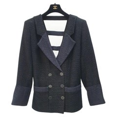 Chanel Runway Paris Seoul Veste en tweed noir, Taille 48 FR