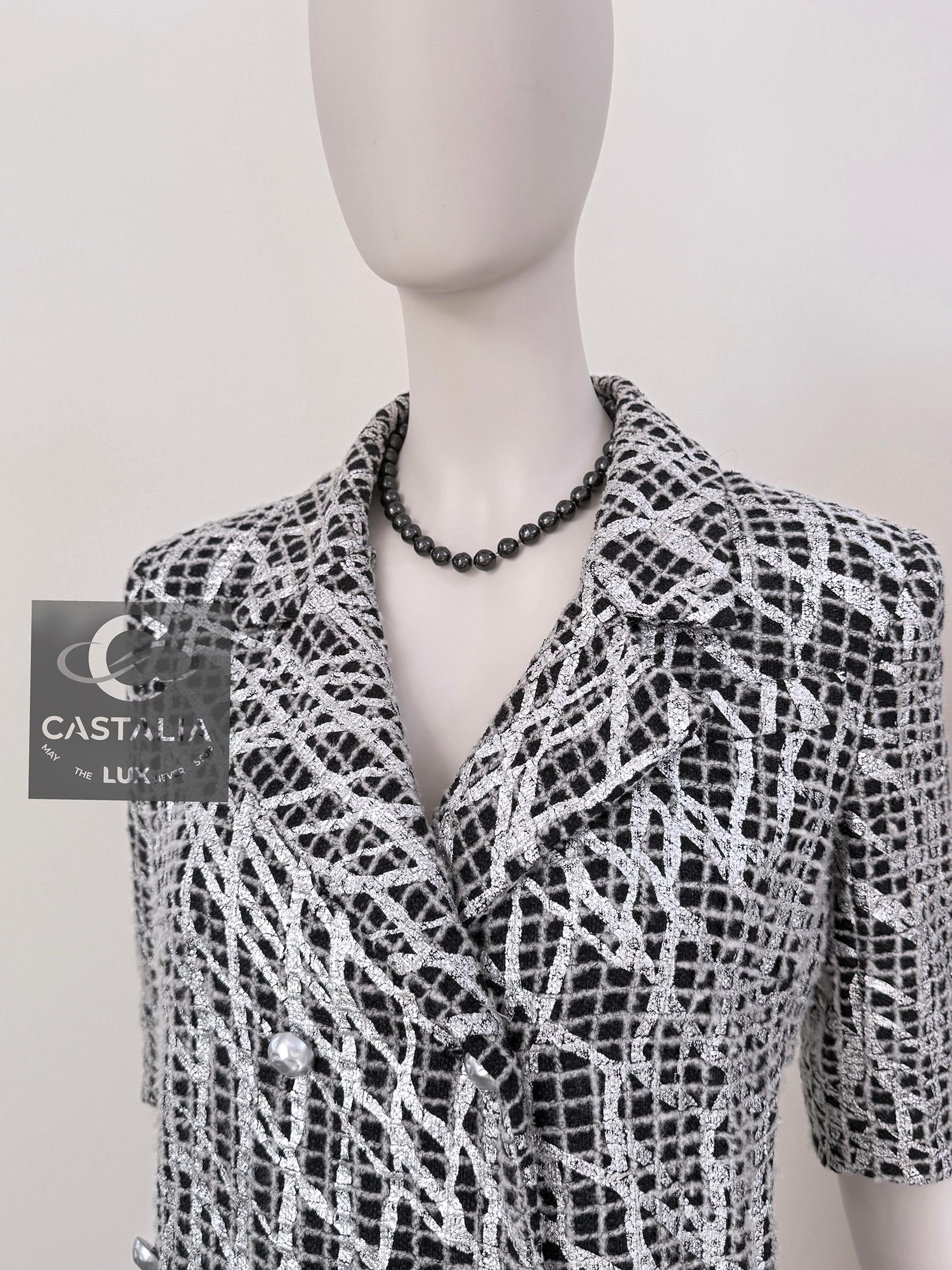 Chanel Runway Pearl Chain Belt Black Tweed Jacket 36 FR For Sale 2