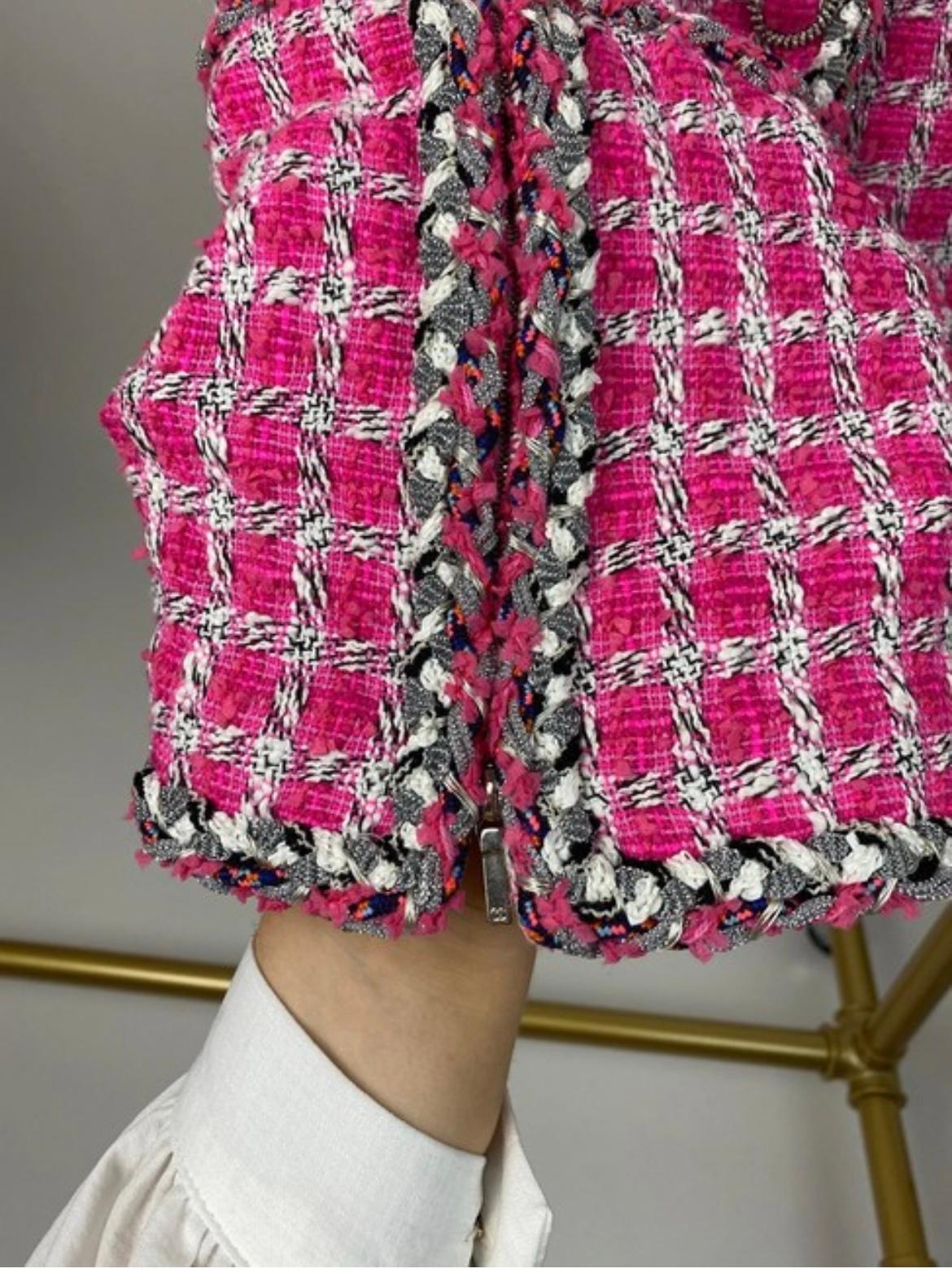 Chanel Runway Pink tweed mini dress  4