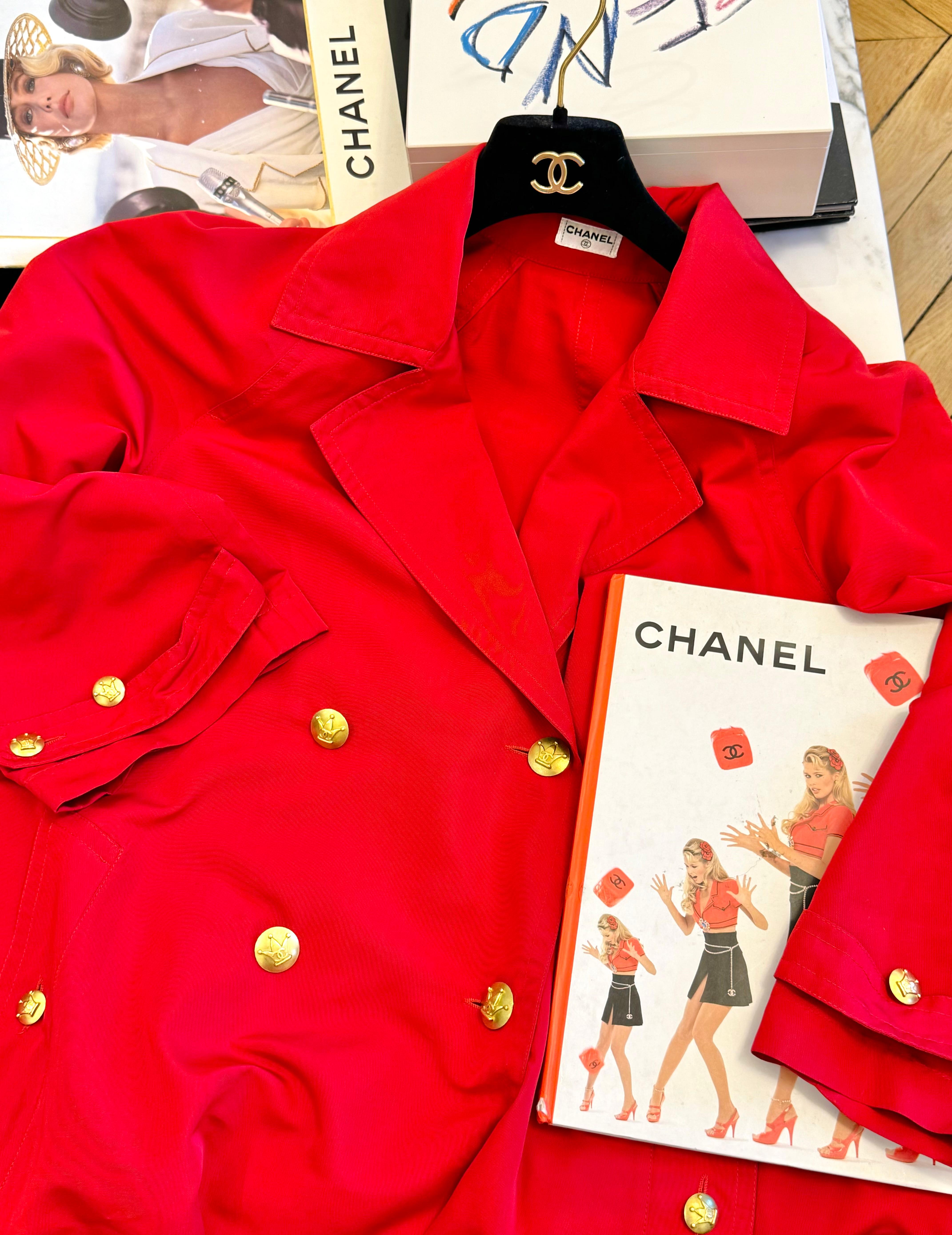 Women's or Men's Chanel Runway S/S 1995 Barbie Collection red silk Trench Coat