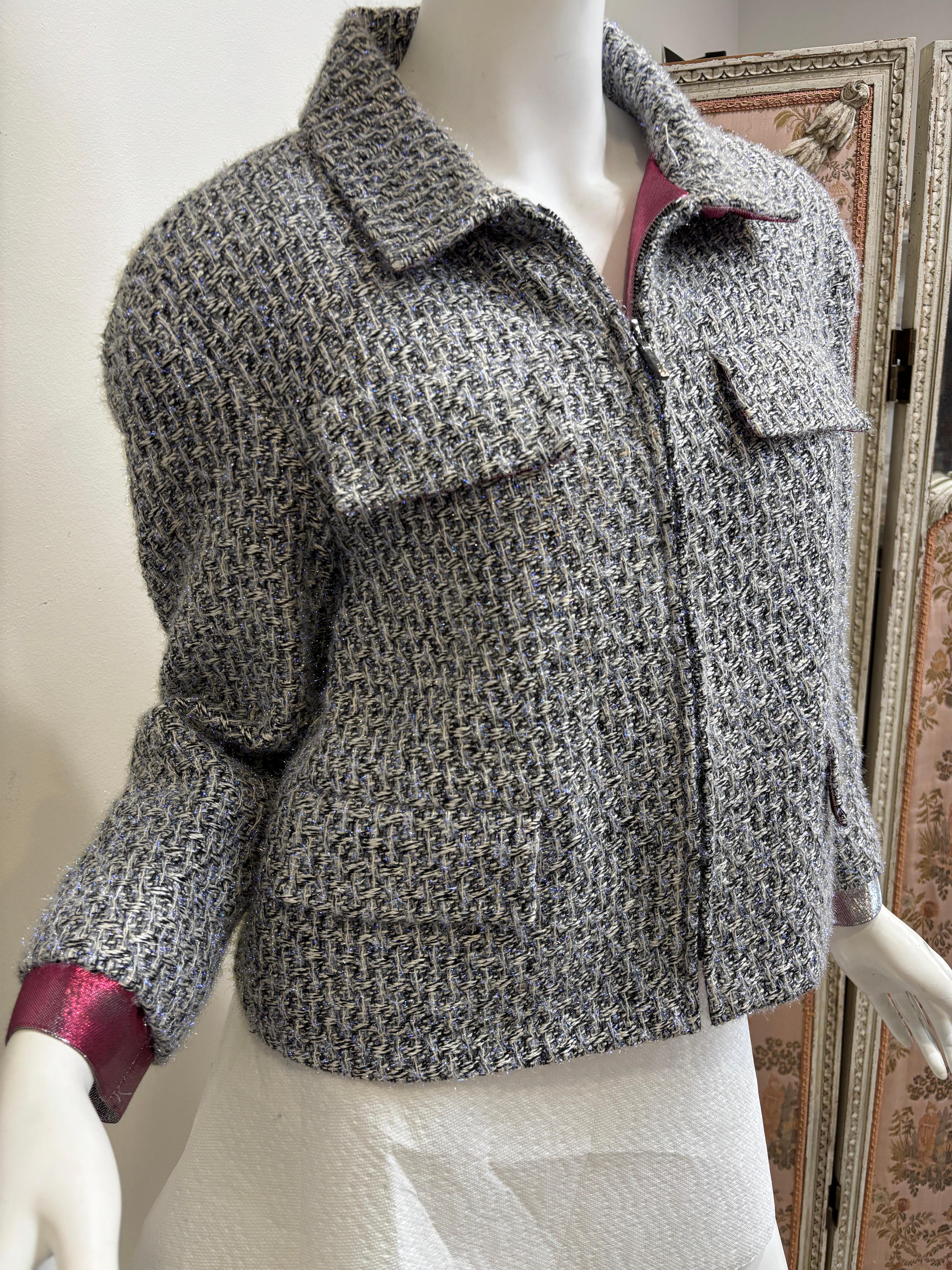 Chanel Laufsteg Supermarket Fantasy Tweed-Jacke/ Größe 38 für Damen oder Herren im Angebot