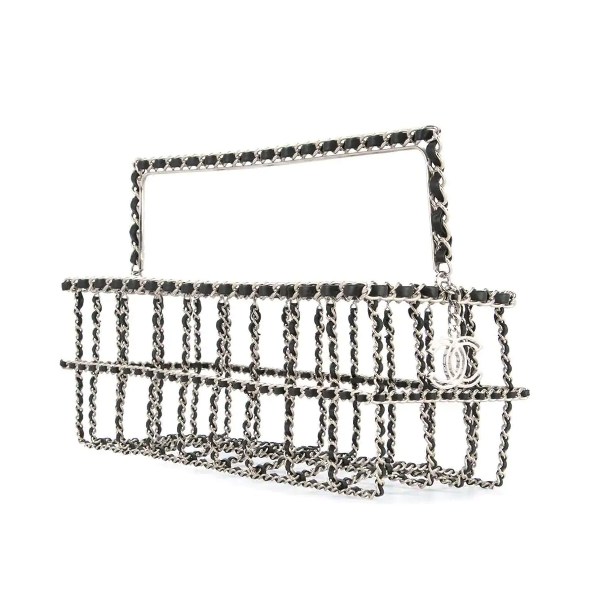 Chanel Rare Runway Supermarket Basket Chain Tote Minaudière Bag In condizioni ottime a Miami, FL