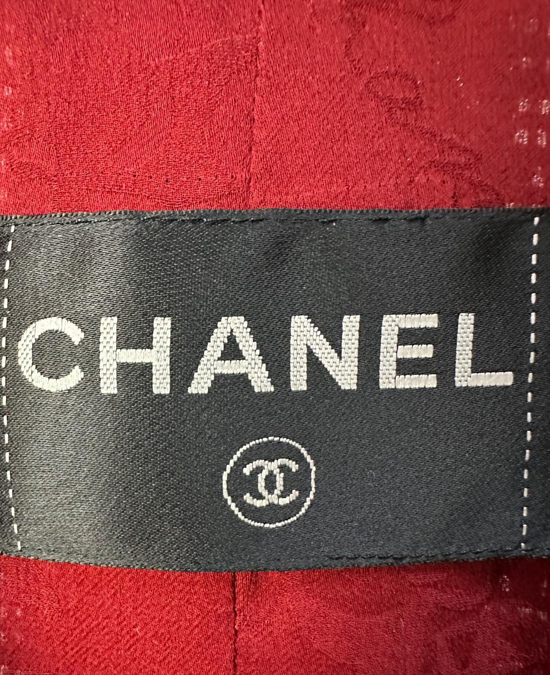 Chanel Runway Tweed Jacke Burgund CC Gripoix Knöpfe Sz.40 (Schwarz) im Angebot